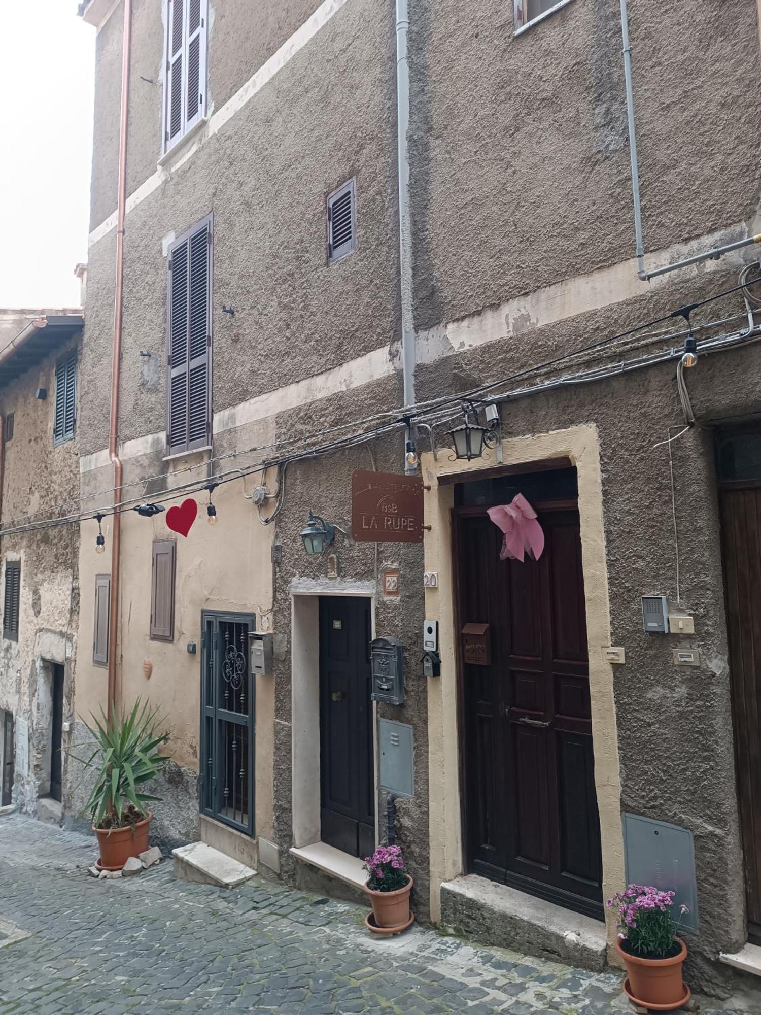 Norma La Rupe Bed And Breakfast الغرفة الصورة